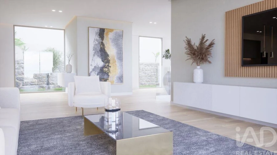 Moradia T4 para Venda em Arco da Calheta Foto 12