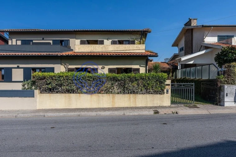 Moradia T4 para Venda em Perafita, Lavra e Santa Cruz do Bispo Foto 1