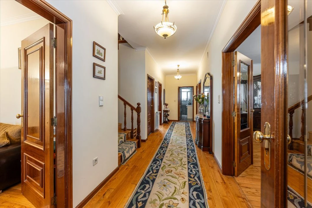 Moradia T4 para Venda em Ermesinde Foto 2