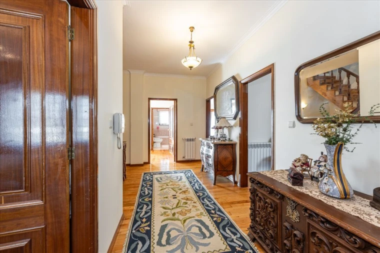 Moradia T4 para Venda em Ermesinde Foto 15