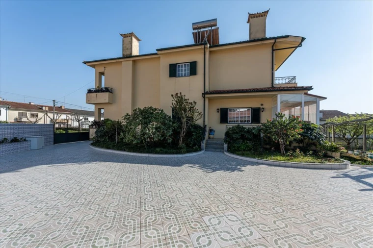 Moradia T4 para Venda em Ermesinde Foto 35