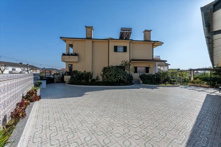 Moradia T4 para Venda em Ermesinde Foto 36