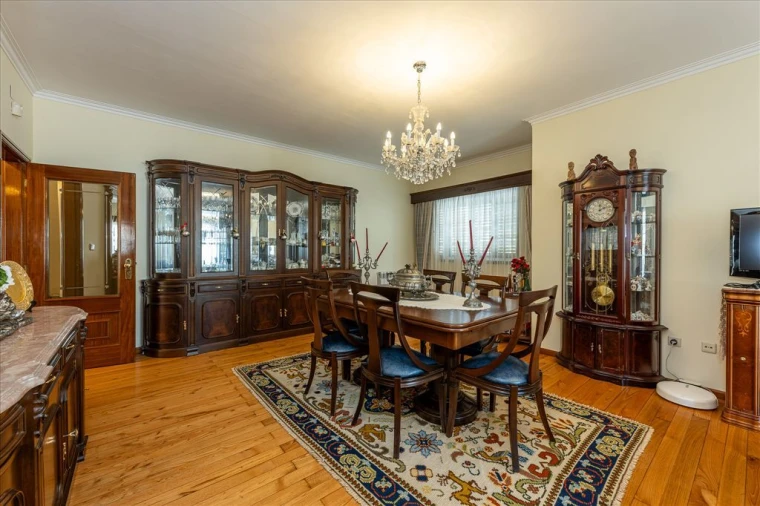 Moradia T4 para Venda em Ermesinde Foto 4