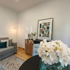 Apartamento T2 para Venda em Benfica