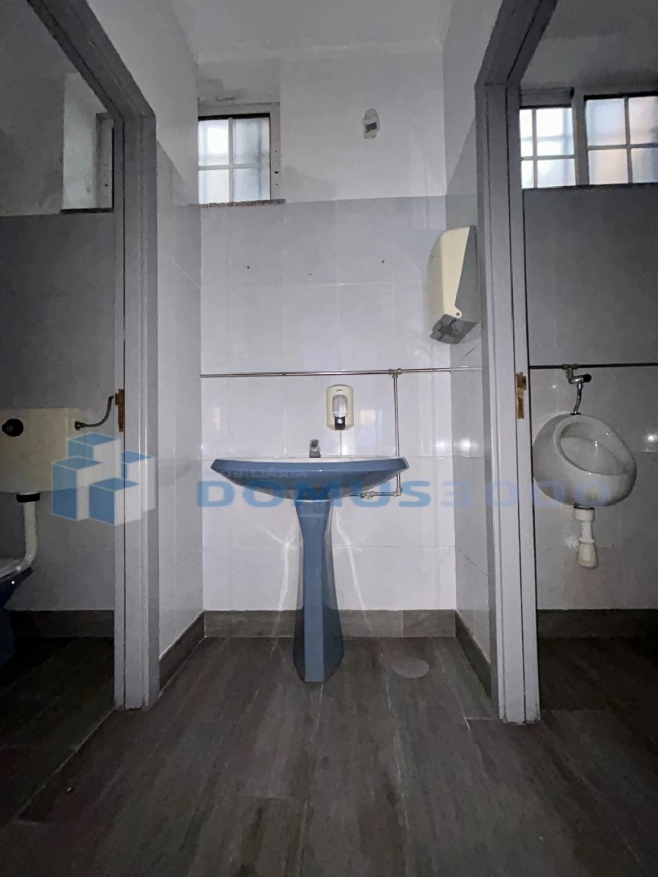 Loja para Arrendamento em Lordelo Foto 10