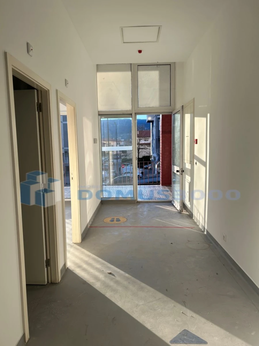 Loja para Arrendamento em Nossa Senhora da Conceição, São Pedro e São Dinis Foto 13