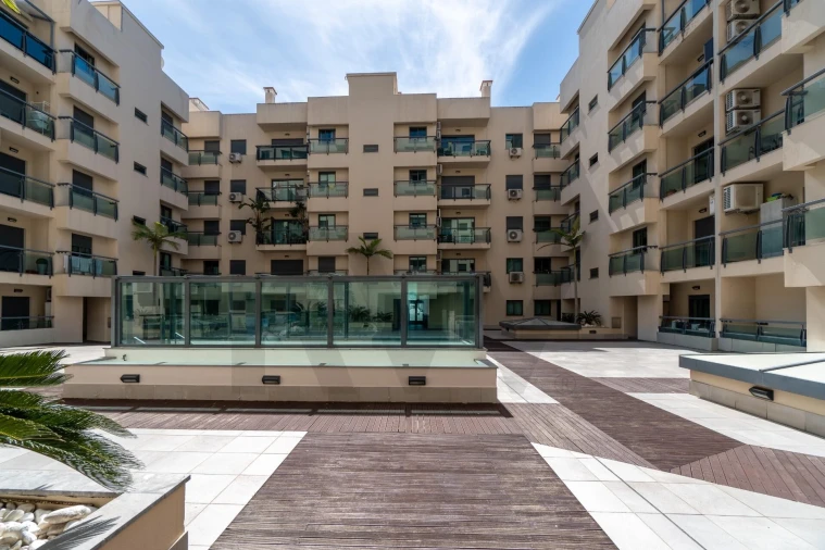 Apartamento T3 para Venda em Vila Real de Santo Antonio Foto 1