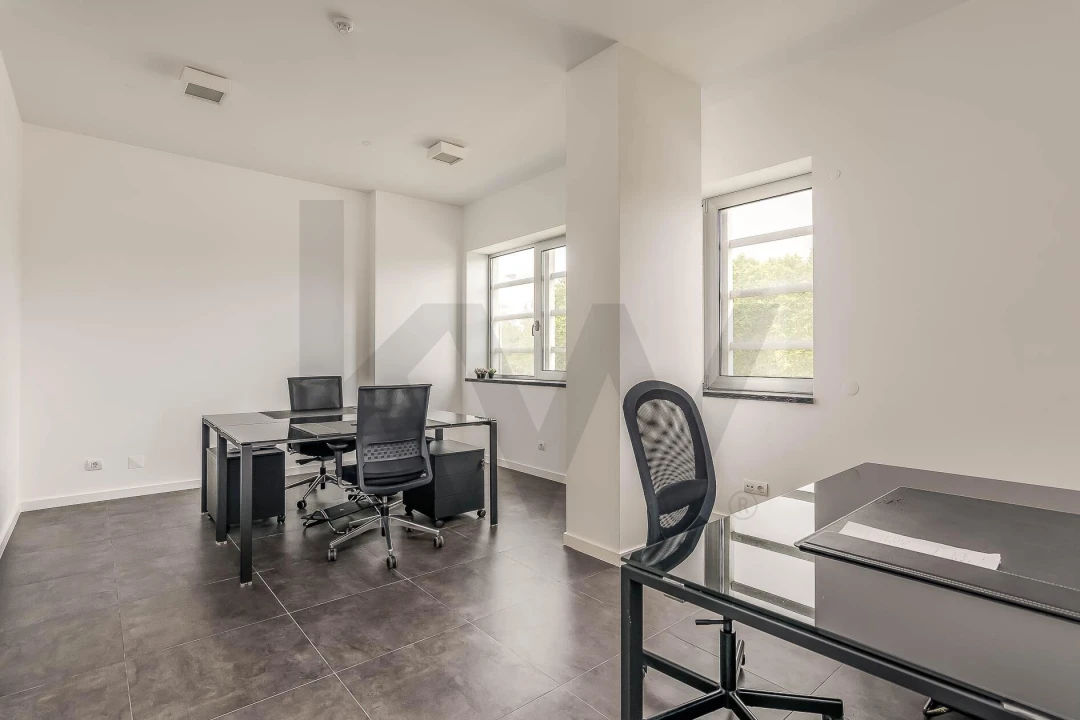 Escritório para Venda em Olivais Foto 3