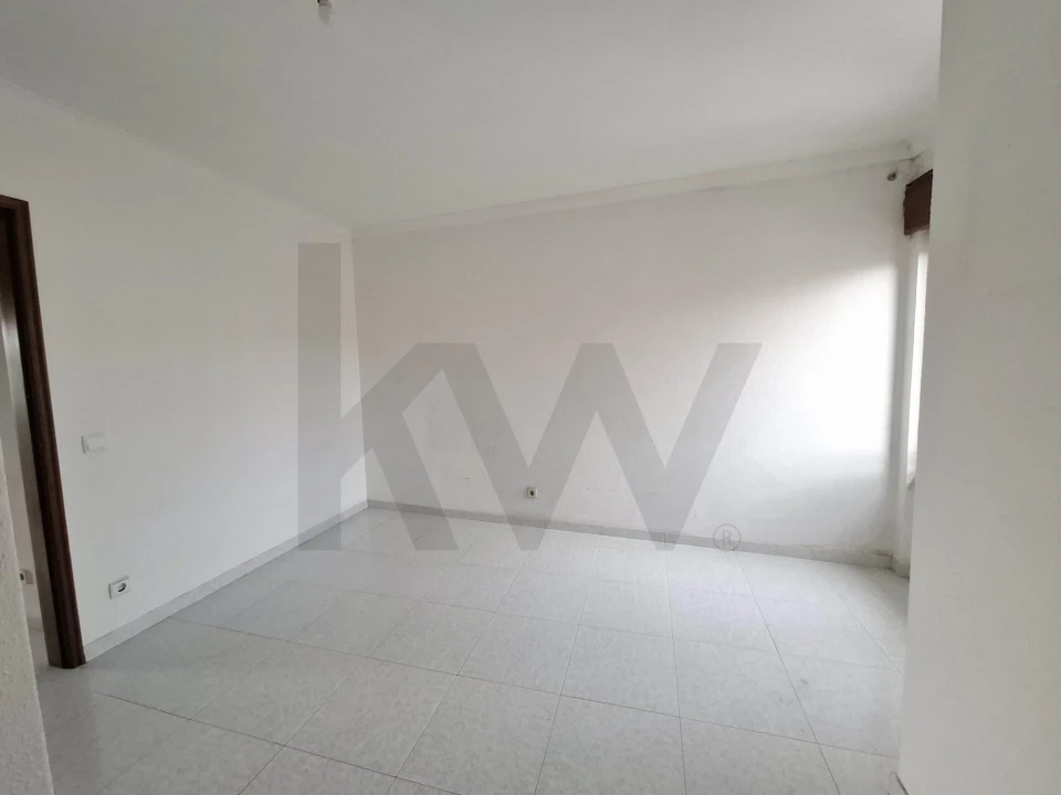 Moradia T2 para Arrendamento em Ericeira Foto 11