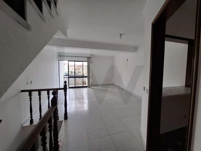 Moradia T2 para Arrendamento em Ericeira Foto 5