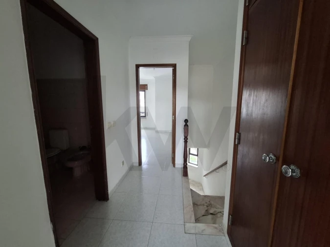 Moradia T2 para Arrendamento em Ericeira Foto 10