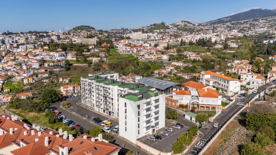 Apartamento T2 para Venda em Funchal (São Pedro) Foto 8