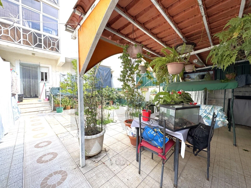 Apartamento T1 para Venda em Quinta do Conde Foto 15