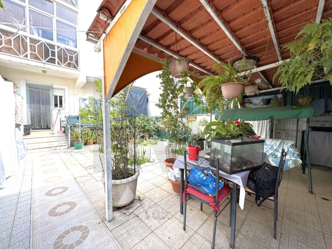 Apartamento T1 para Venda em Quinta do Conde Foto 15