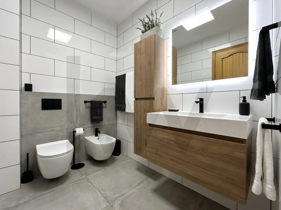 Apartamento T1 para Venda em Quinta do Conde Foto 19