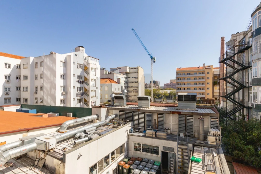 Apartamento T1 para Arrendamento em Avenidas Novas Foto 20