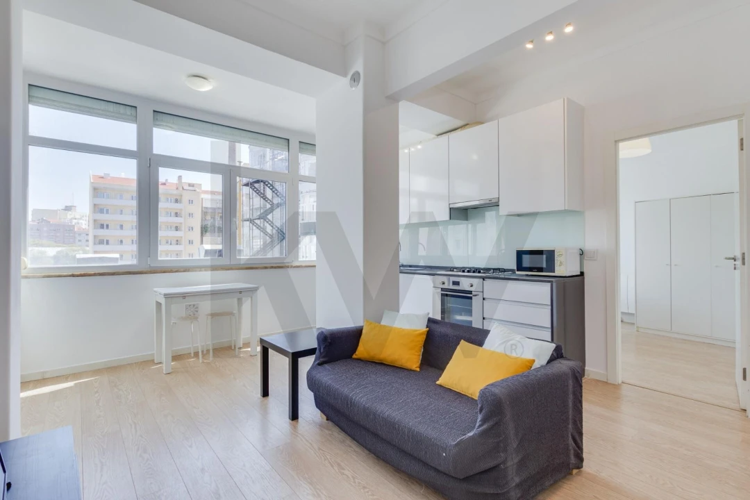 Apartamento T1 para Arrendamento em Avenidas Novas Foto 8