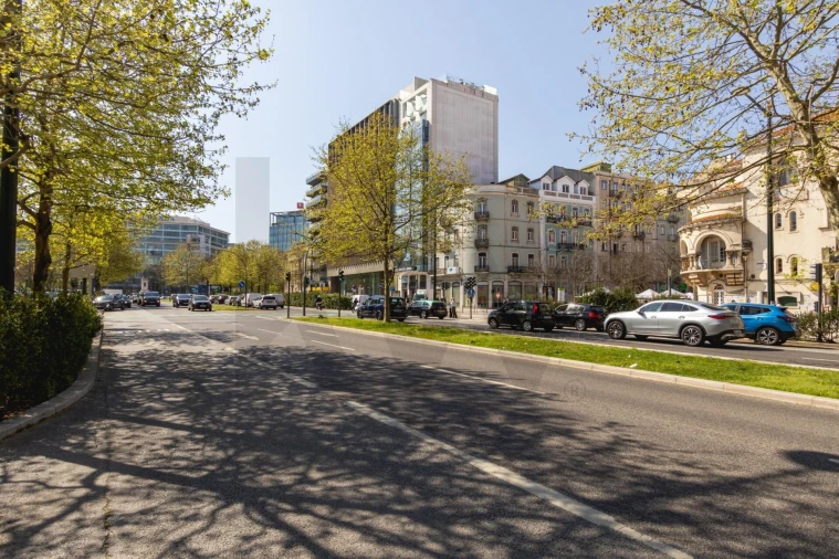 Apartamento T1 para Arrendamento em Avenidas Novas Foto 26