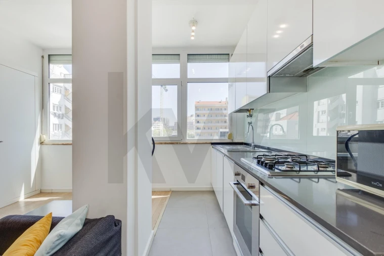 Apartamento T1 para Arrendamento em Avenidas Novas Foto 9