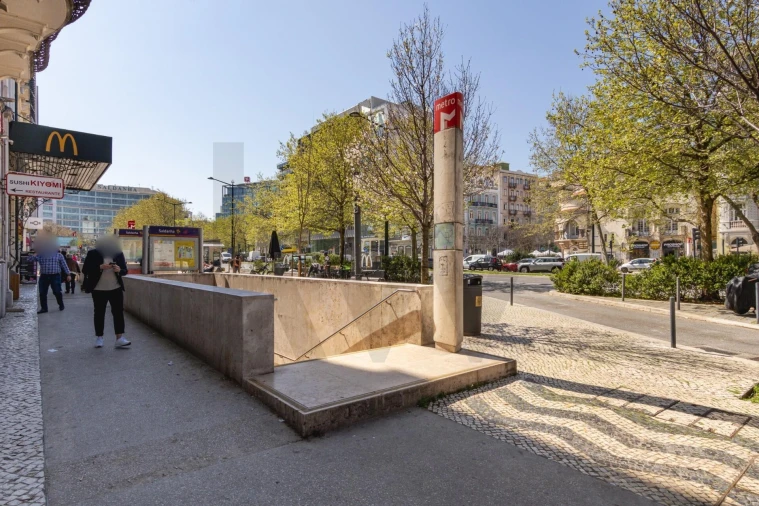 Apartamento T1 para Arrendamento em Avenidas Novas Foto 22