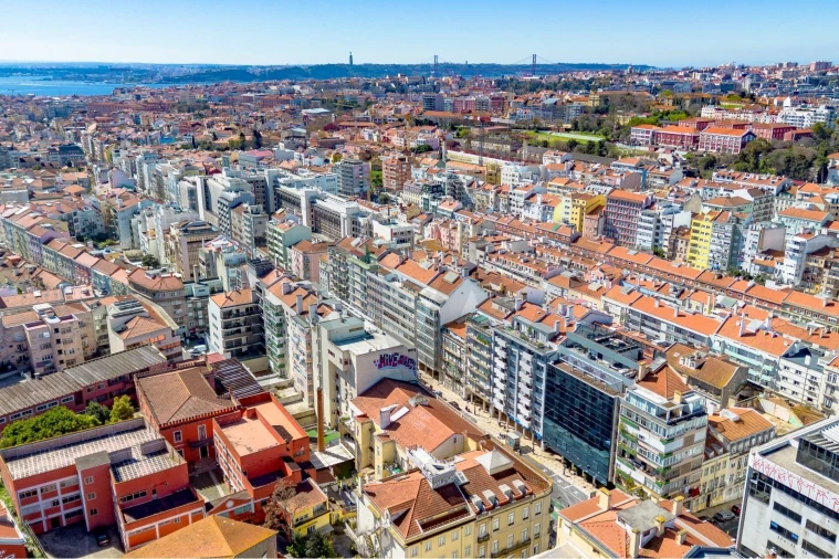 Prédio para Venda em Arroios Foto 8