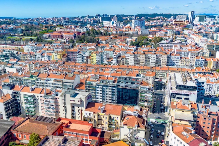 Prédio para Venda em Arroios Foto 21