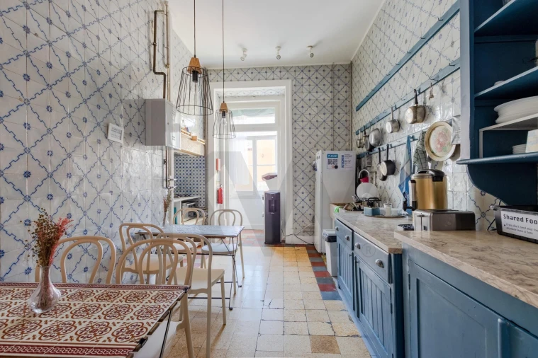 Prédio para Venda em Arroios Foto 17