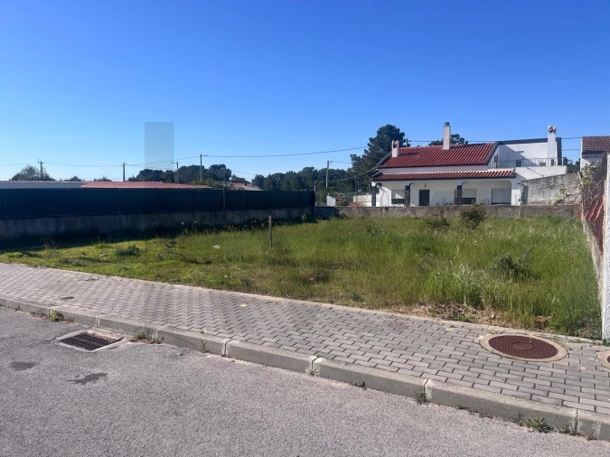 Terreno para Venda em Quinta do Anjo Foto 1