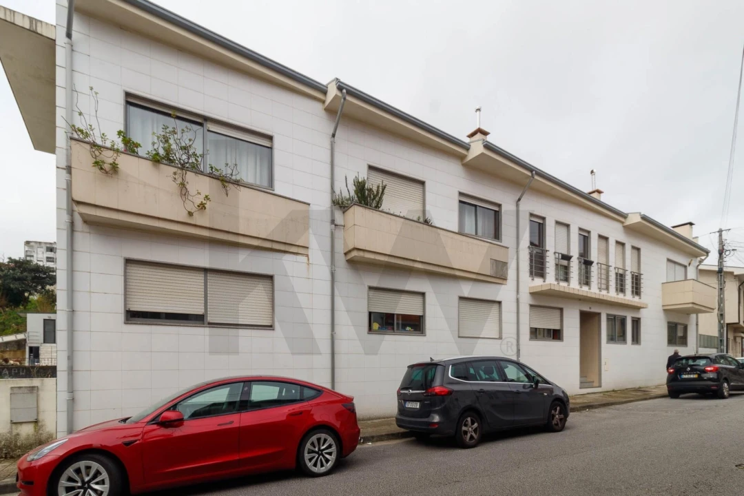 Apartamento T3 para Venda em Rio Tinto Foto 2