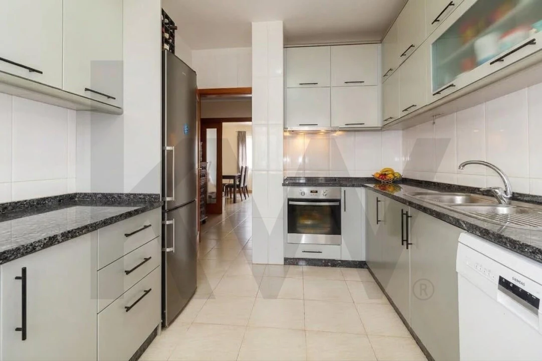 Apartamento T3 para Venda em Rio Tinto Foto 10