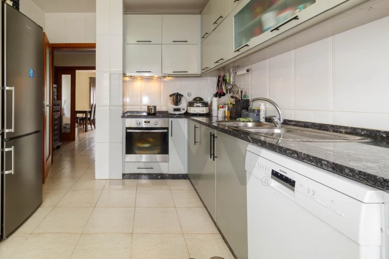 Apartamento T3 para Venda em Rio Tinto Foto 16