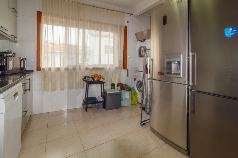 Apartamento T3 para Venda em Rio Tinto Foto 22