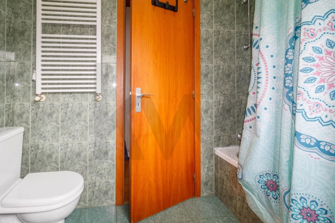 Apartamento T3 para Venda em Rio Tinto Foto 31