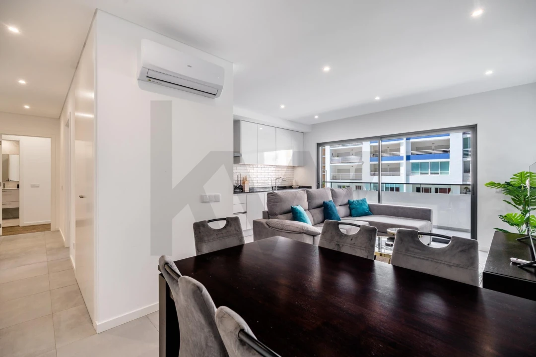Apartamento T2 para Venda em Portimão Foto 6