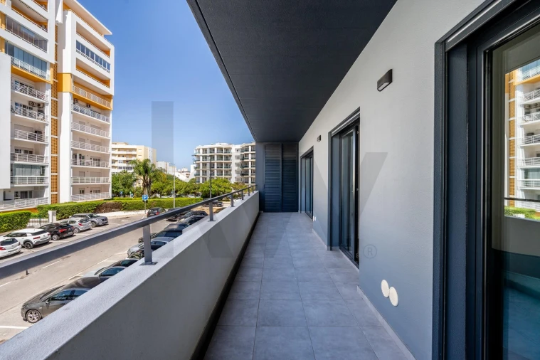 Apartamento T2 para Venda em Portimão Foto 20