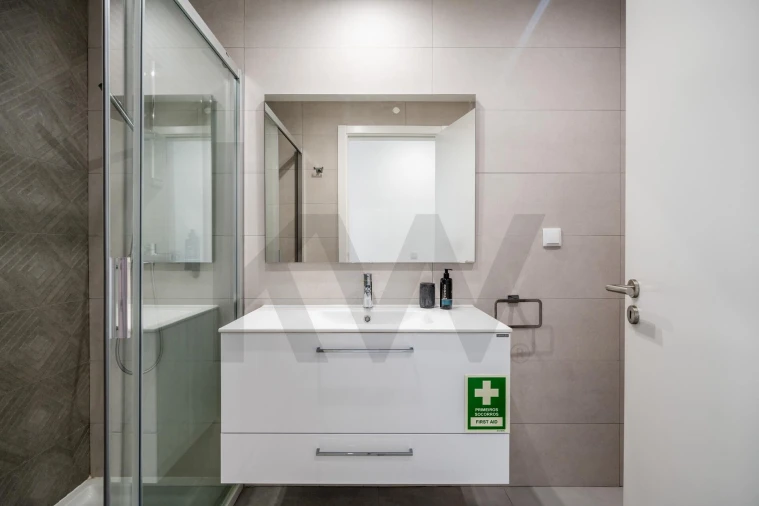 Apartamento T2 para Venda em Portimão Foto 16