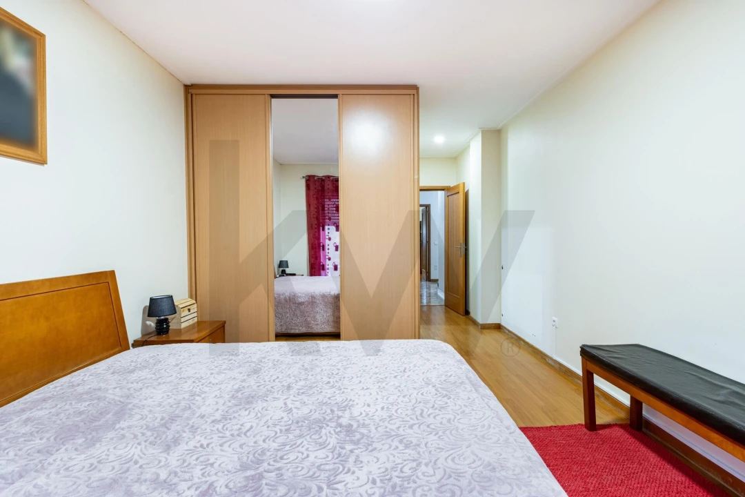 Apartamento T4 para Venda em Nogueira do Cravo e Pindelo Foto 23