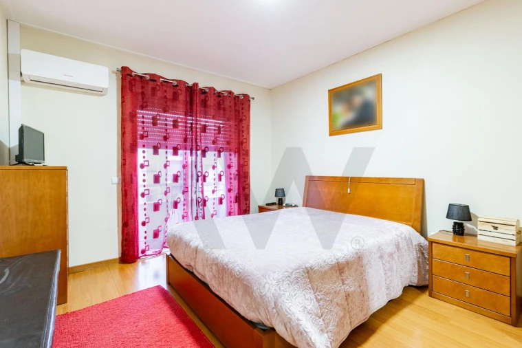 Apartamento T4 para Venda em Nogueira do Cravo e Pindelo Foto 22