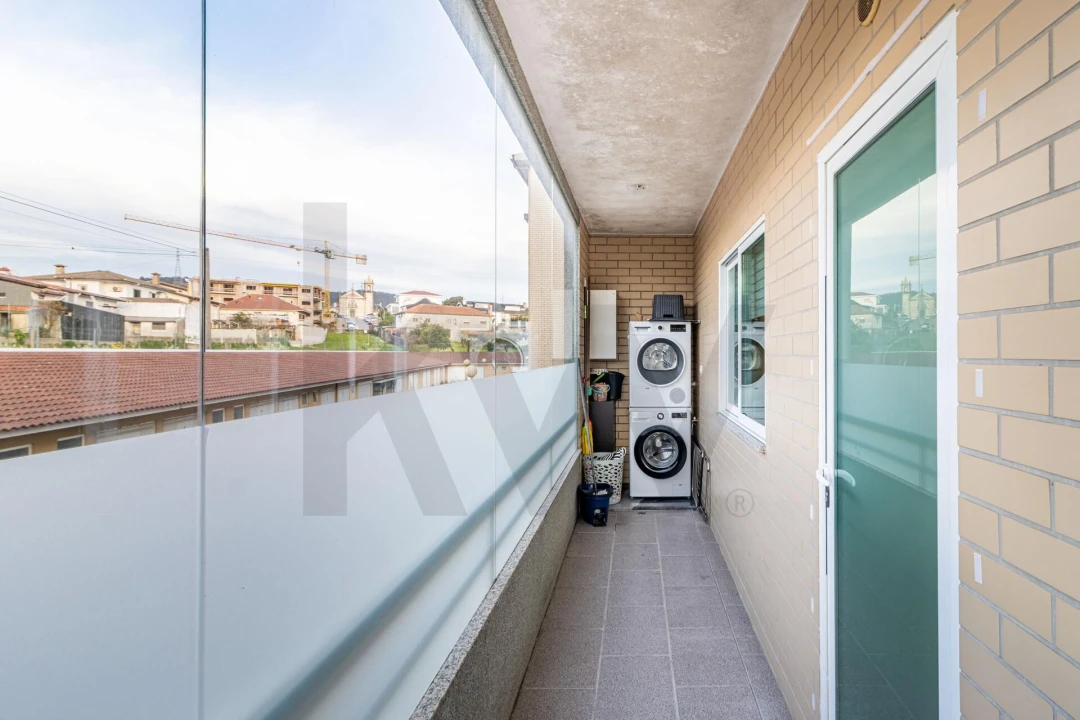 Apartamento T4 para Venda em Nogueira do Cravo e Pindelo Foto 10