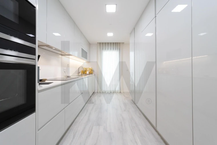 Apartamento T3 para Venda em Ericeira Foto 3