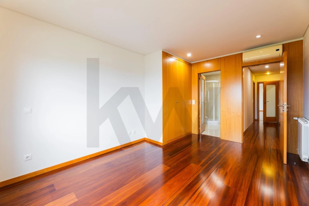 Apartamento T3 para Arrendamento em Nogueiró e Tenões Foto 14