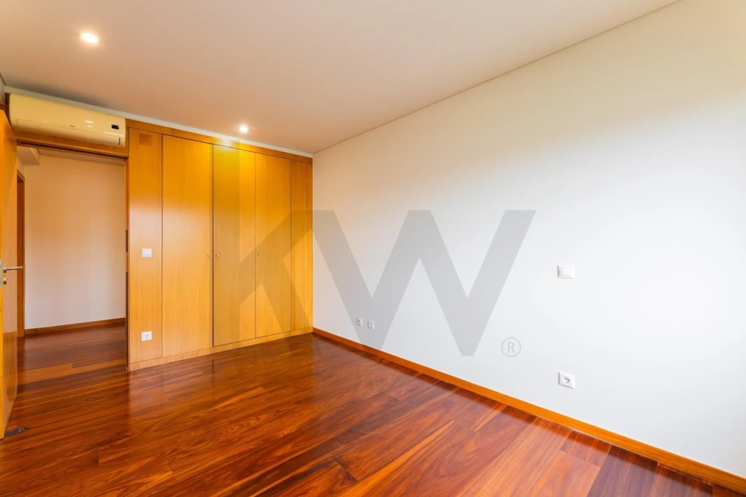 Apartamento T3 para Arrendamento em Nogueiró e Tenões Foto 18