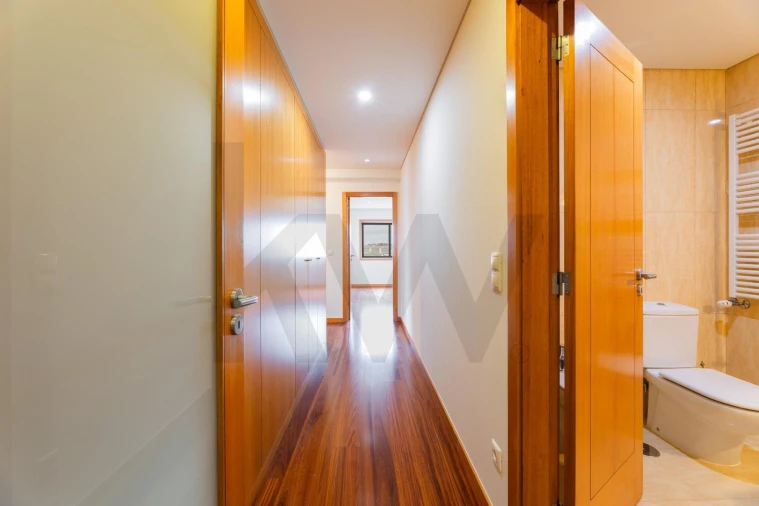 Apartamento T3 para Arrendamento em Nogueiró e Tenões Foto 11