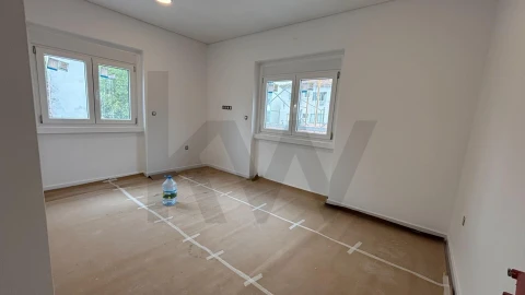 Apartamento T1 para Arrendamento em Almada, Cova da Piedade, Pragal e Cacilhas