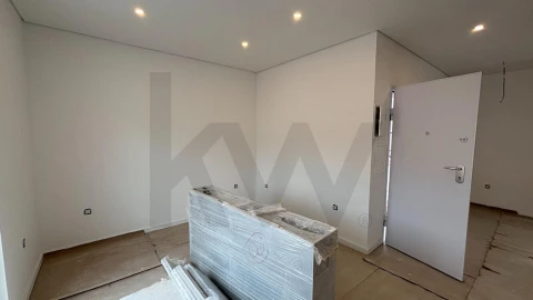 Apartamento T1 para Arrendamento em Almada, Cova da Piedade, Pragal e Cacilhas