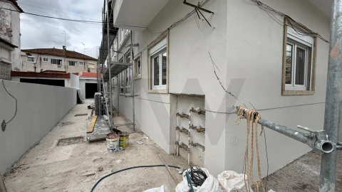 Apartamento T1 para Arrendamento em Almada, Cova da Piedade, Pragal e Cacilhas