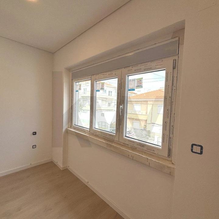 Apartamento T1 para Arrendamento em Almada, Cova da Piedade, Pragal e Cacilhas Foto 17