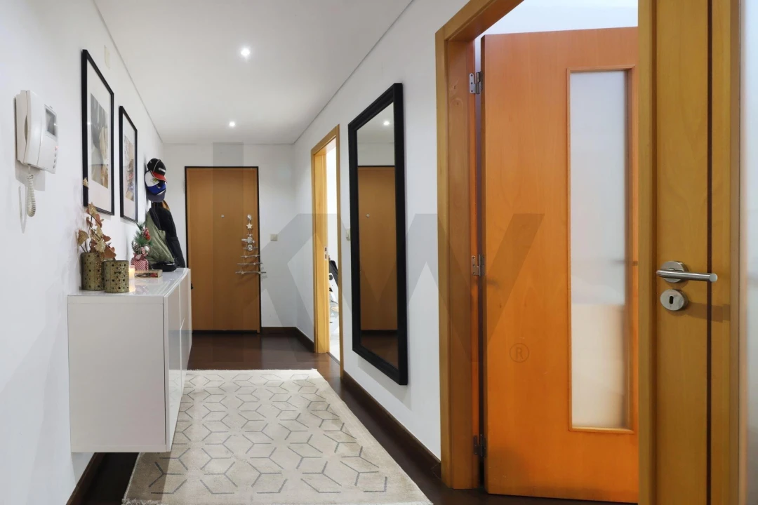 Apartamento T2 para Venda em Venteira Foto 11