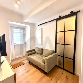 Apartamento T1 para Arrendamento em Alcantara