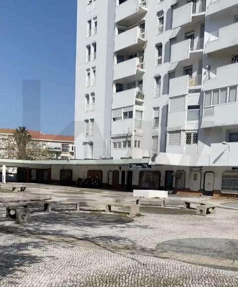 Loja para Venda em Olivais